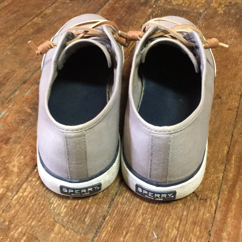 Women’s Sperry Size 11 Gray Boat Shoe